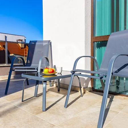 Urban Gem By Flat Mаnаger 公寓