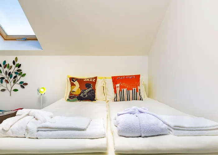 Apartment Urban Gem By Flat Mаnаger